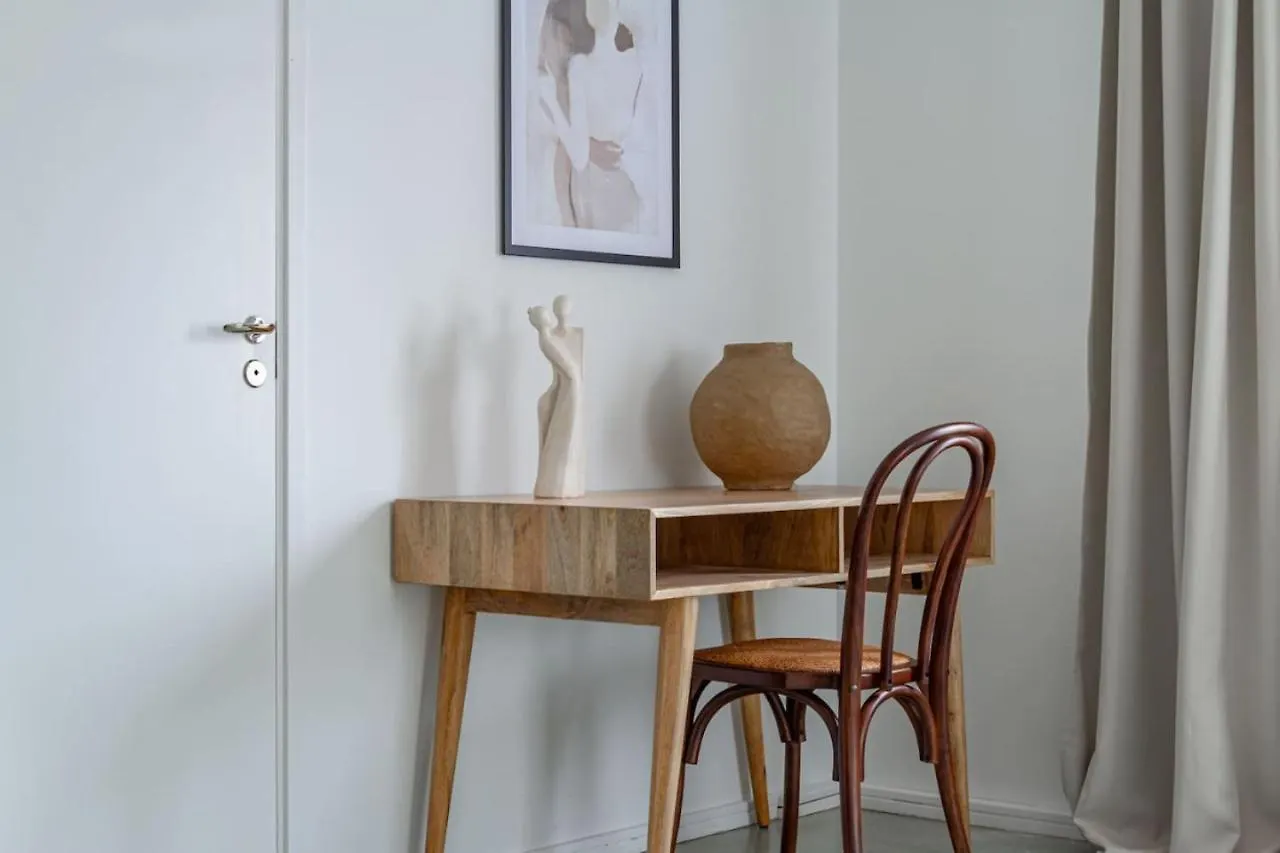 Affordable 2Br In Eclectic Sofo - Construction Work Apartment Stockholm Sweden