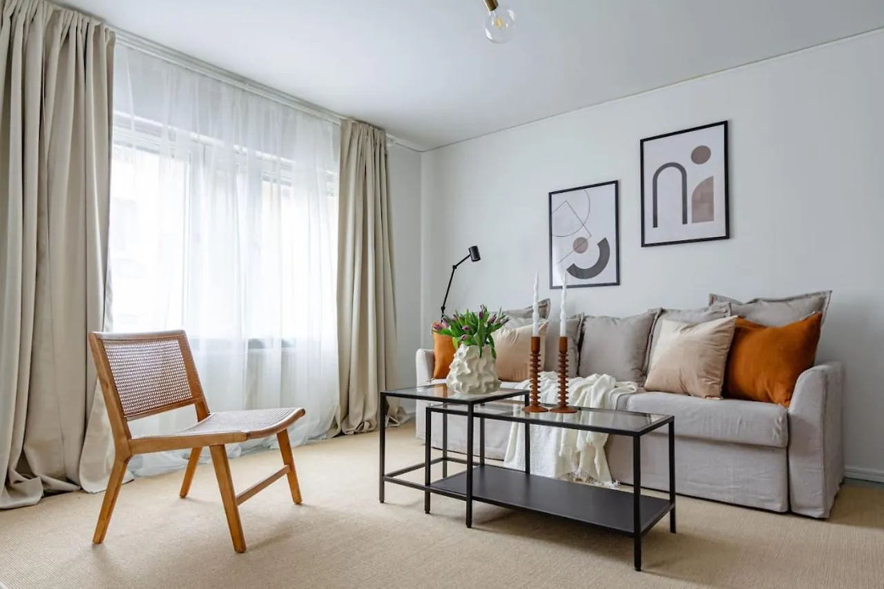 Affordable 2Br In Eclectic Sofo - Construction Work Apartment Stockholm